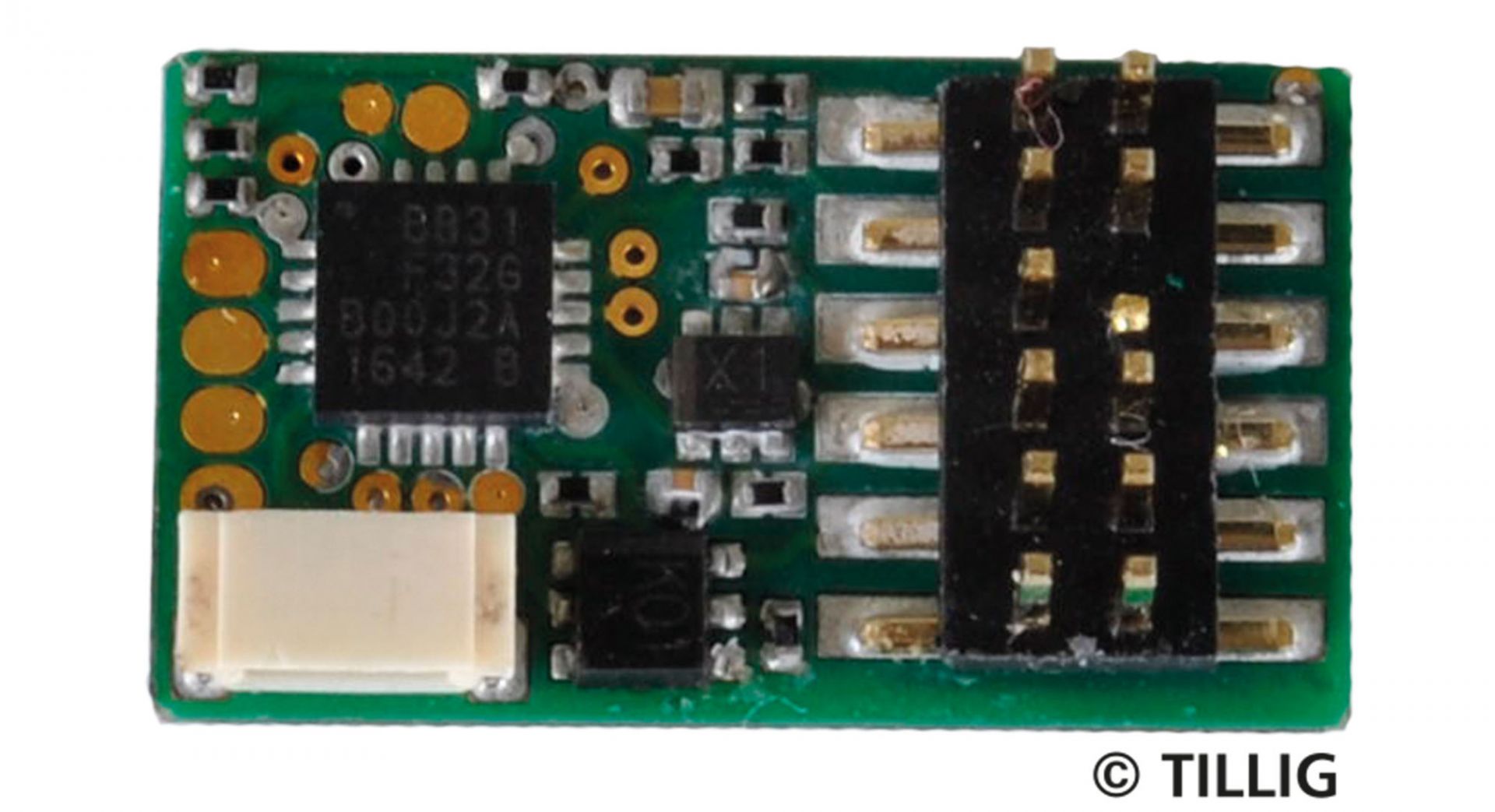 66035 | PluX 12 digital decoder